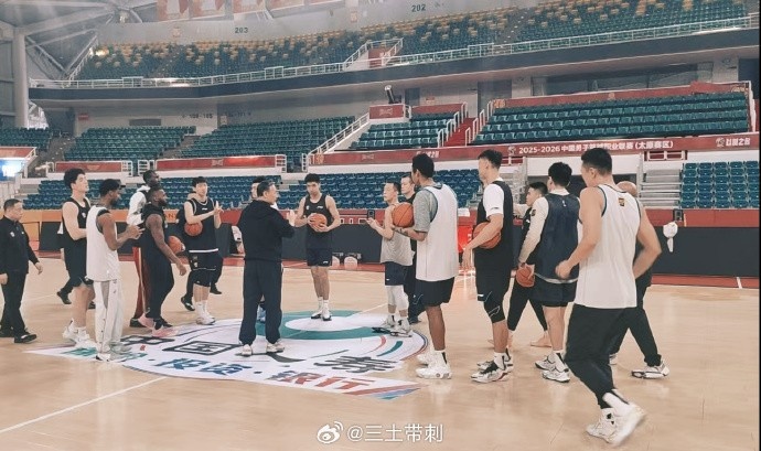 开云体育在线-北京今晚客战山西！媒体人：赵睿小曾周琦方硕斯佩尔曼缺席踩场